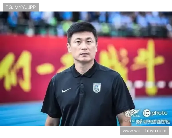 《中超联赛新赛季战况分析：球队动向、战术调整与球员表现解析》